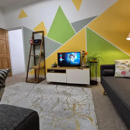 Appartamento Stylish And Bright Flat In London N8 Turnpike Lane - Piccadilly Line Esterno foto